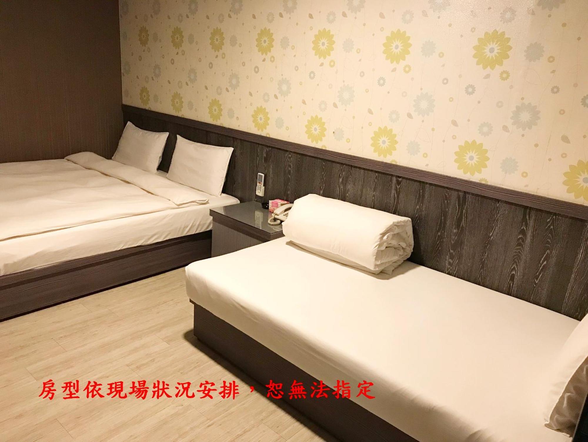 My House Hotel Luodong Luaran gambar